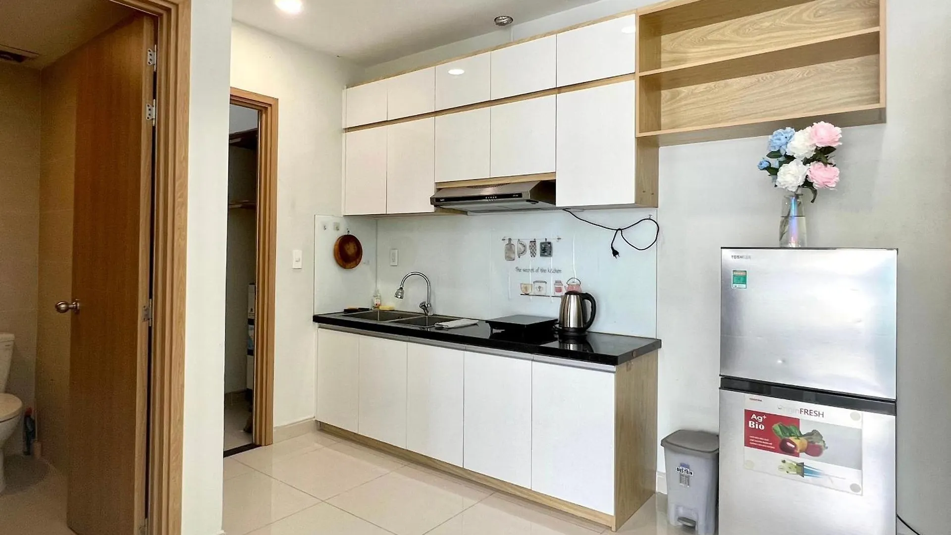 Apartment Charmington La Pointe 2 Bedroom District 10 Ho Chi Minh City